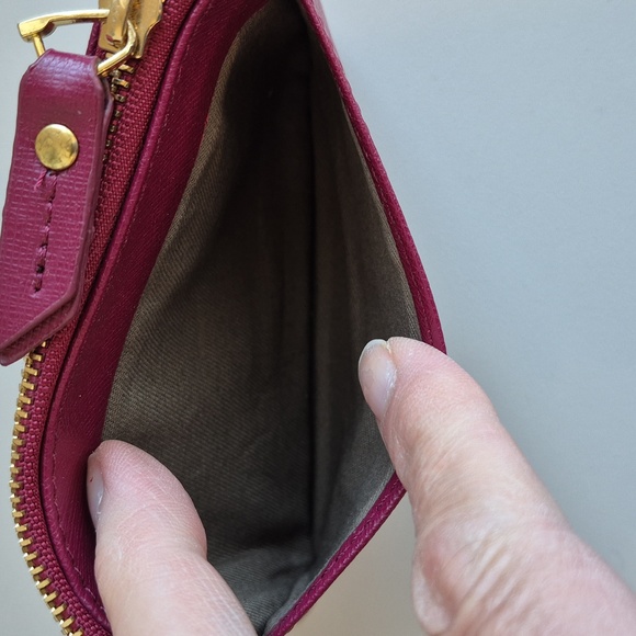 Neiman Marcus Leather Credit Card and Coin Purse Combonation. - Picture 5 of 16